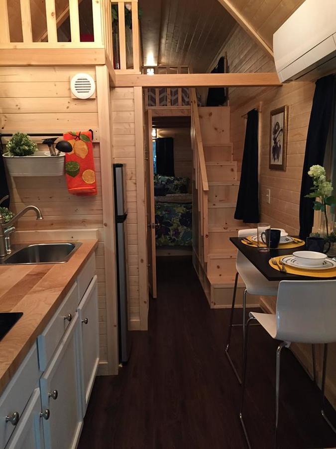 Tuxbury Pond Camping Resort Tiny House Clara South Hampton Extérieur photo
